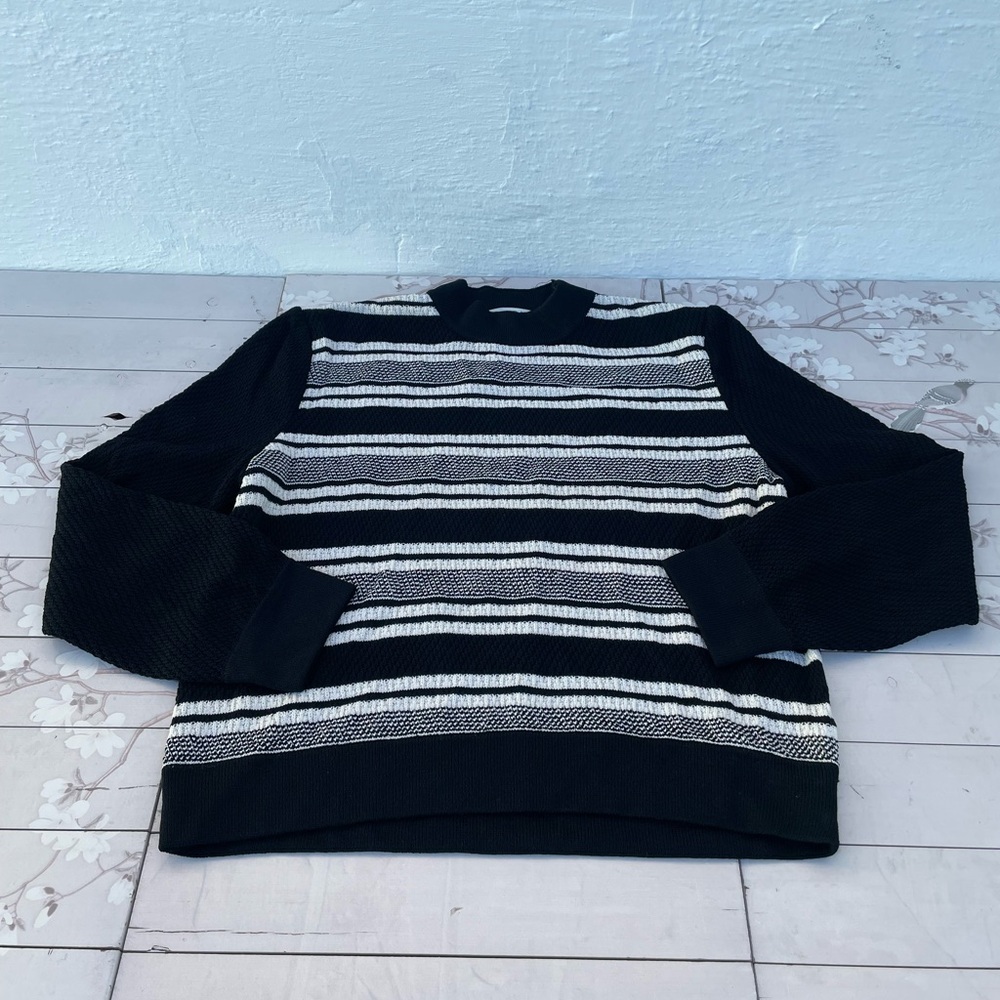 St. John Black and White Striped Knit sweater - Picture 3 of 9